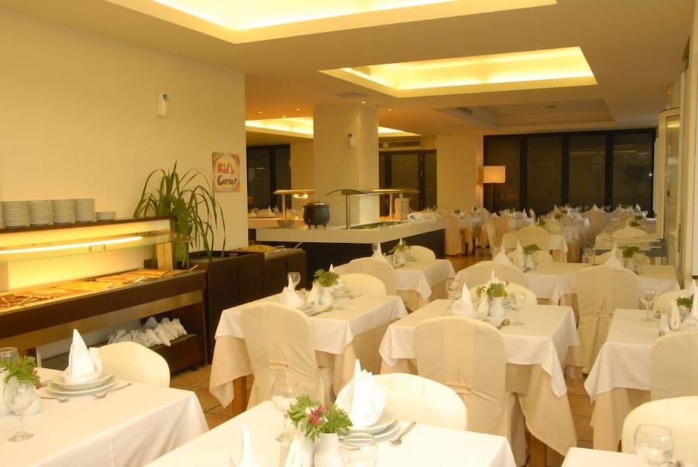Bitzaro Grande Hotel & Suites Kalamákion Extérieur photo