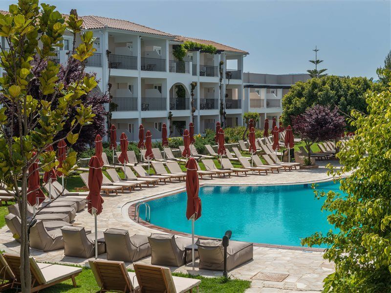 Bitzaro Grande Hotel & Suites Kalamákion Extérieur photo